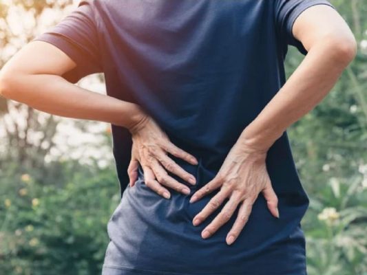 Cơn đau thần kinh tọa để lâu sẽ gây ra nhiều hệ quả nghiêm trọng đến sức khỏe