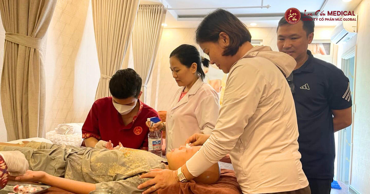 Hành Trình Tìm Kiếm Hy Vọng_ Đấu Tranh Không Ngừng Nghỉ Của Một Người Mẹ