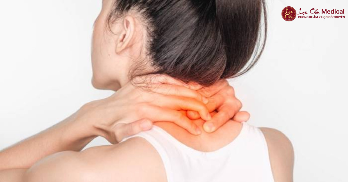 Cổ Lệch Âm Thầm_ Mối Nguy Hiểm Của Lối Sống Tĩnh Tại