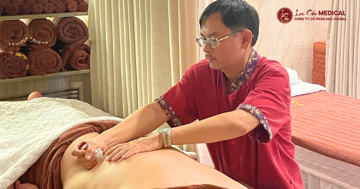 4 bước chăm sóc Thận khí và lưng dưới mỗi ngày