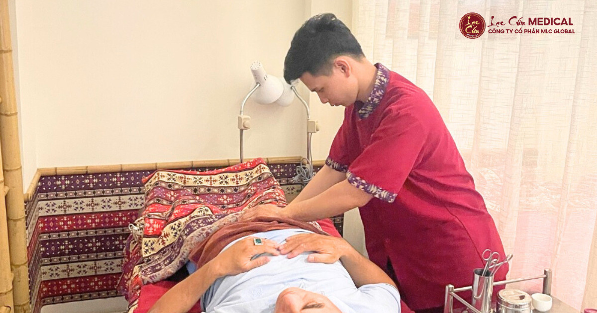 Sức Mạnh Của Sự Thấu Hiểu Trong Chăm Sóc Sức Khỏe