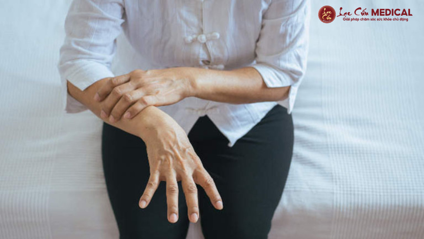 Giải Mã Những Nguyên Nhân Khiến Đôi Tay _Biểu Đình