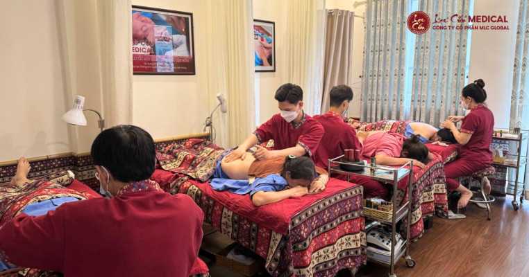 Đau cổ vai gáy dai dẳng – Đừng xem nhẹ tín hiệu từ cơ thể bạn