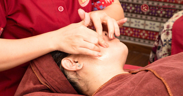 Cơ thể cần nghỉ ngơi, và gương mặt là người nhắc nhở