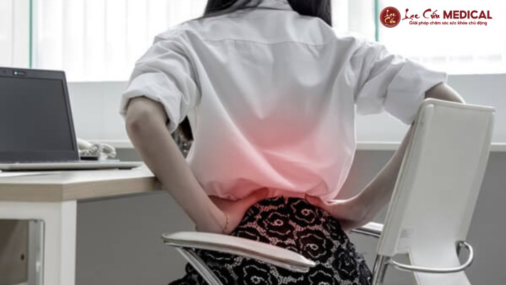 Khi 8 Tiếng Công Sở Trở Thành _Cực Hình_ Đối Với Cột Sống